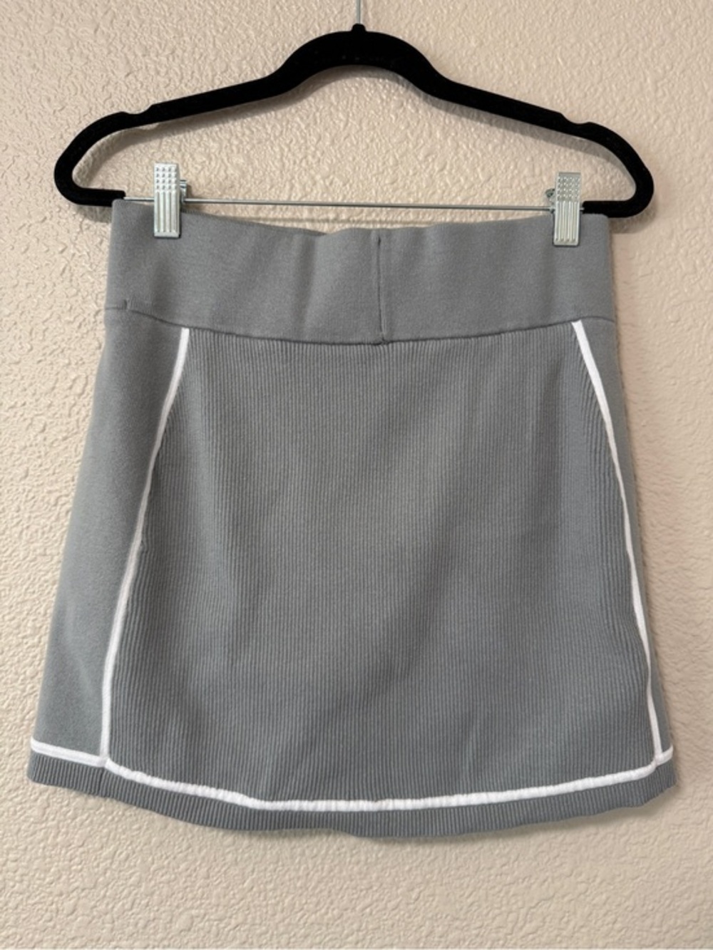 Alo Ribbed Sweater Knit Highline Mini Skirt Athleisure Sporty Tennis Preppy M - Picture 6 of 9